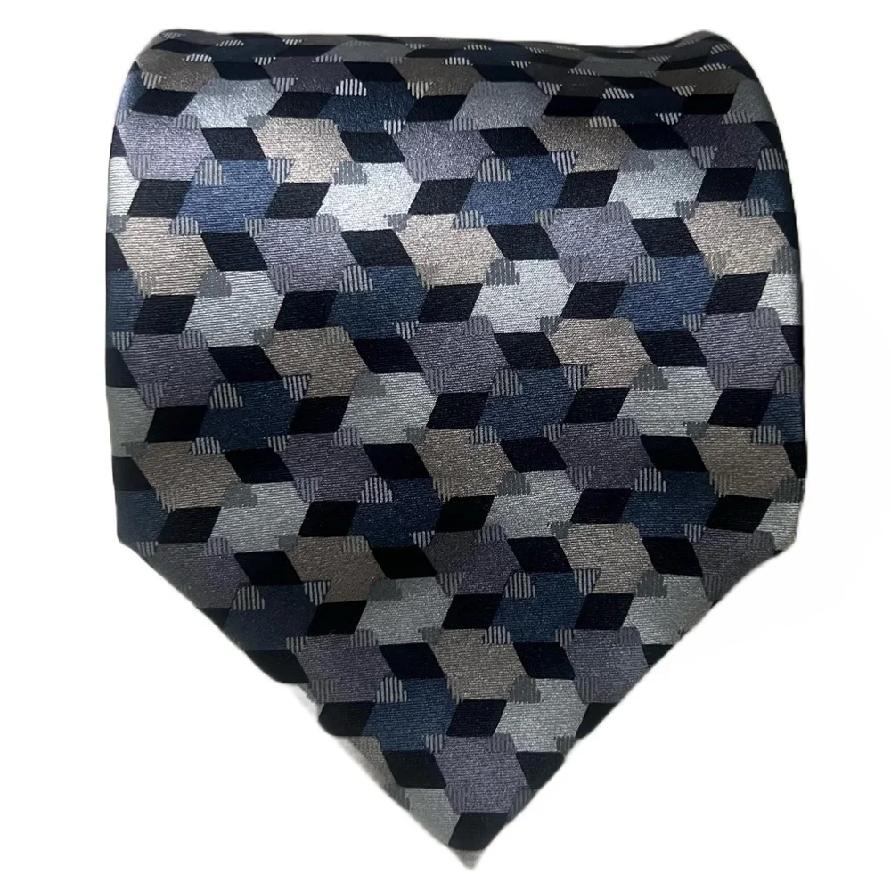 DKNY 100% Silk Men’s Designer Tie Gray Blue Geometric‎ Business Casual Necktie